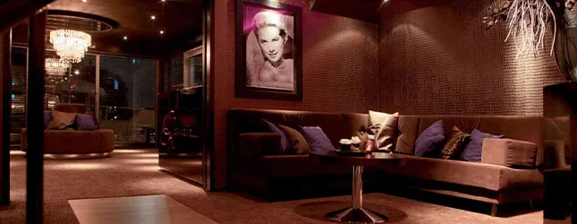 Interieur van de Grace Kelly Lounge